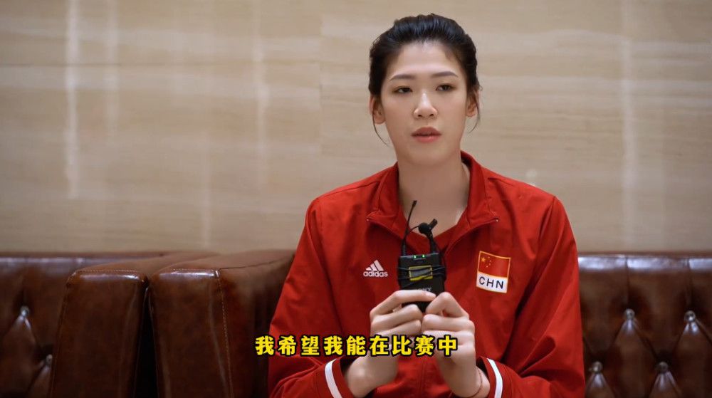 在全部的新成员中，45%是女性，而且49%是非美国本土的电影人士。